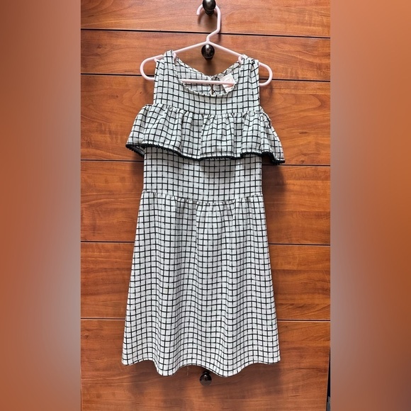 NWOT- Size 7/8 Wonder Nation Ruffle Overlay Cold Shoulder Dress - Picture 4 of 8